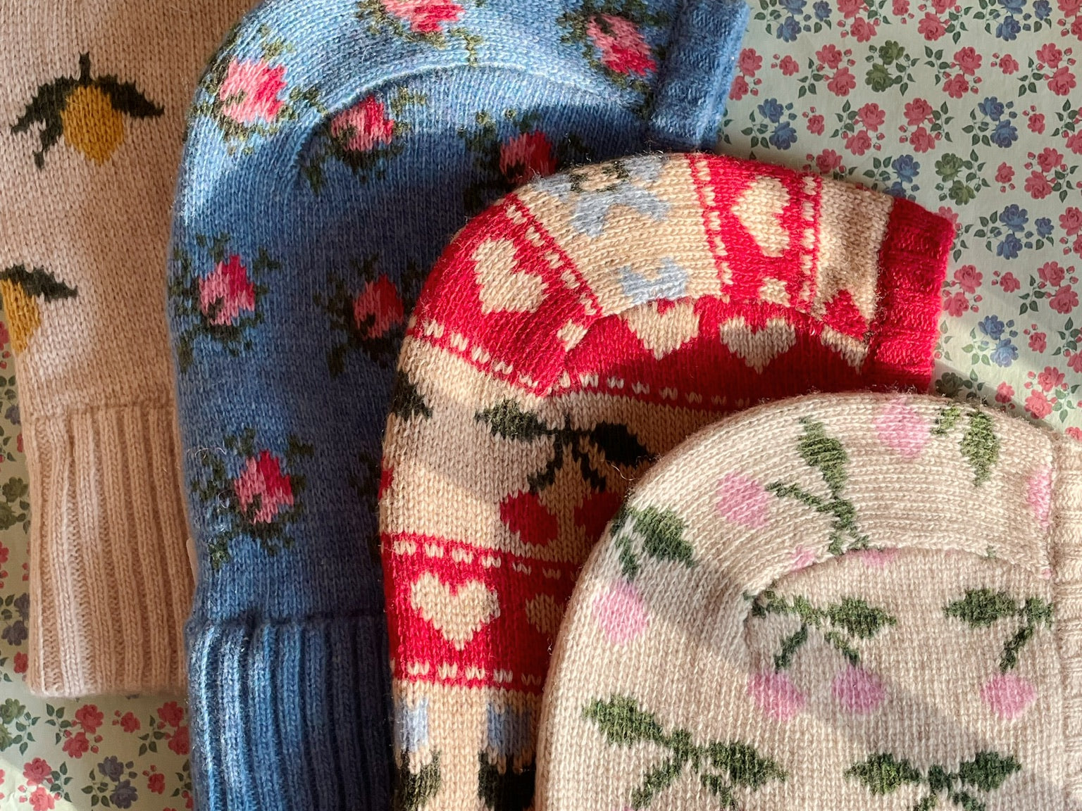 Konges Sløjd A/S Balaclava'S rosie shades