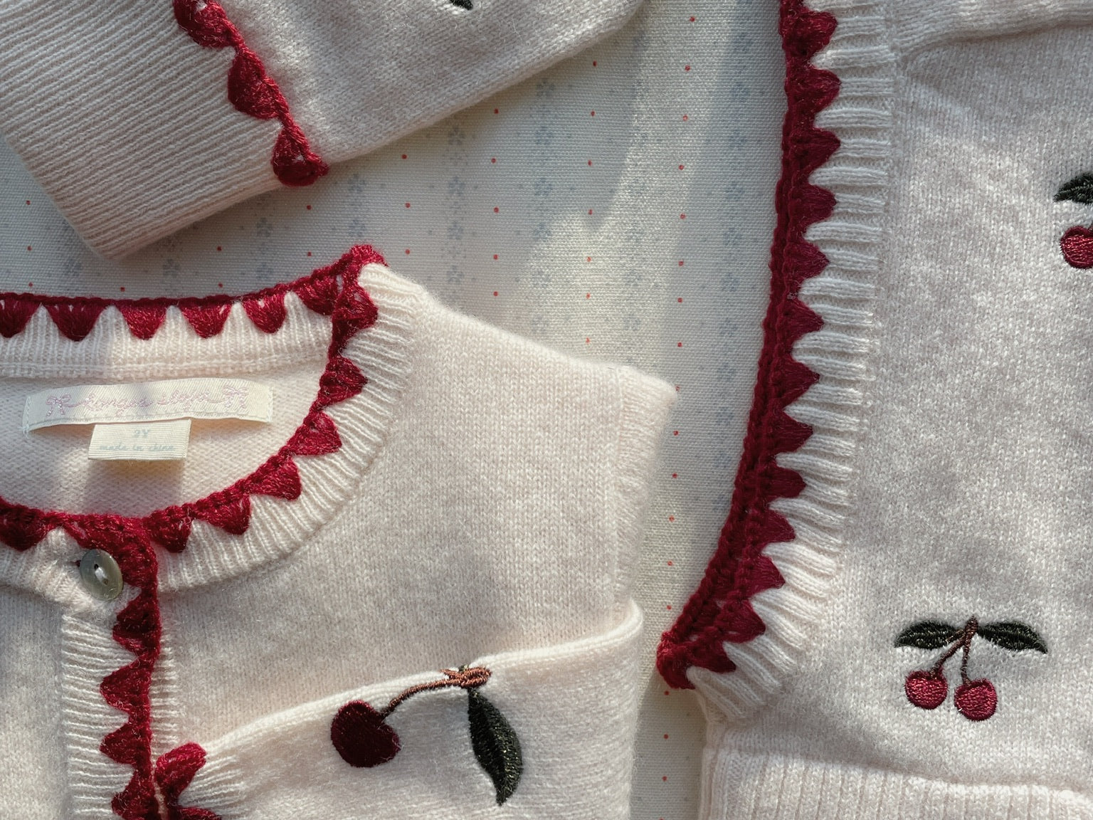 Konges Sløjd A/S Gebreide Cardigans off white