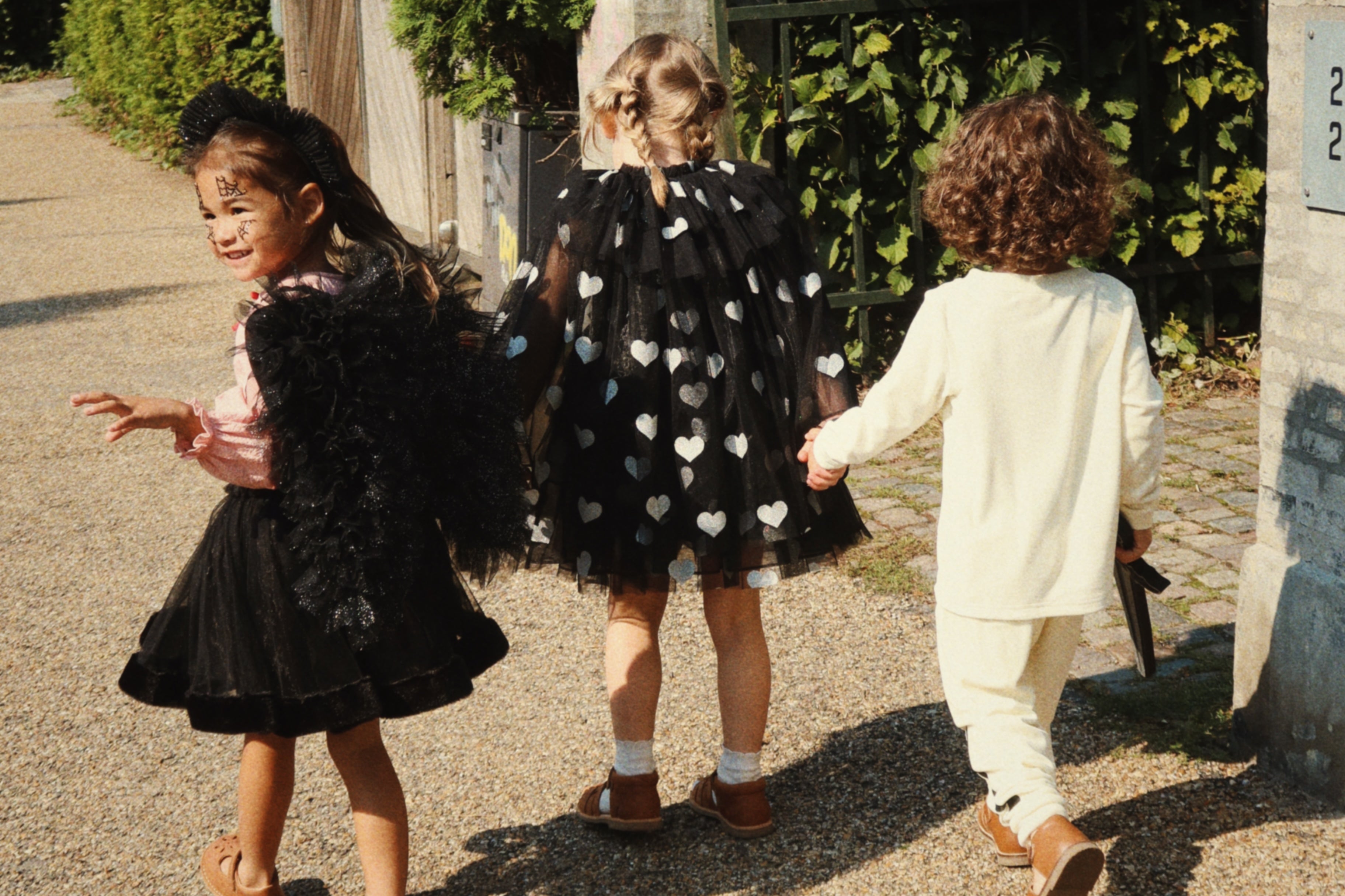 Konges Sløjd A/S Pakken black