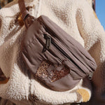 Konges Sløjd A/S Tassen En Portemonnees walnut