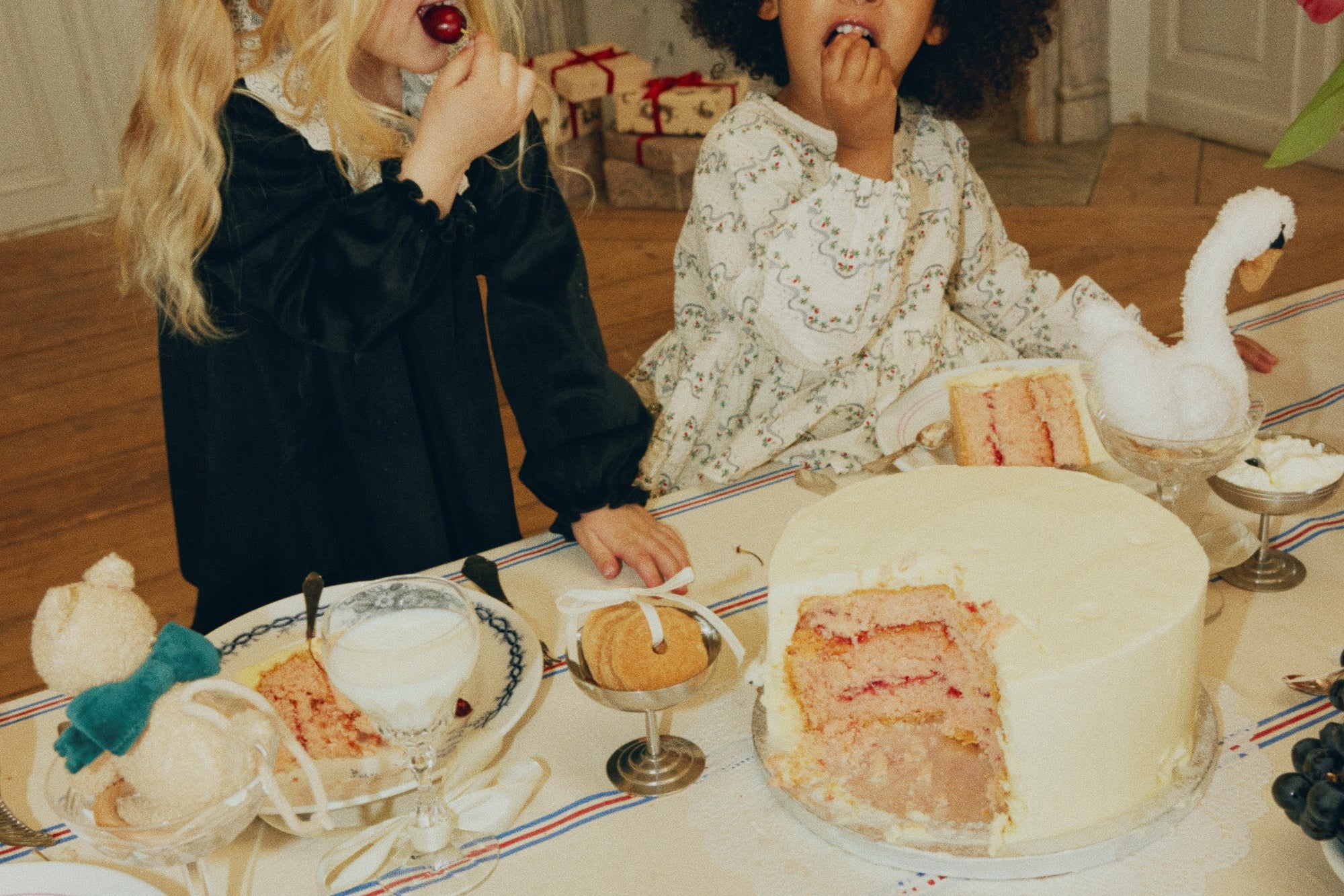 Konges Sløjd A/S Activiteitenspeelgoed off white