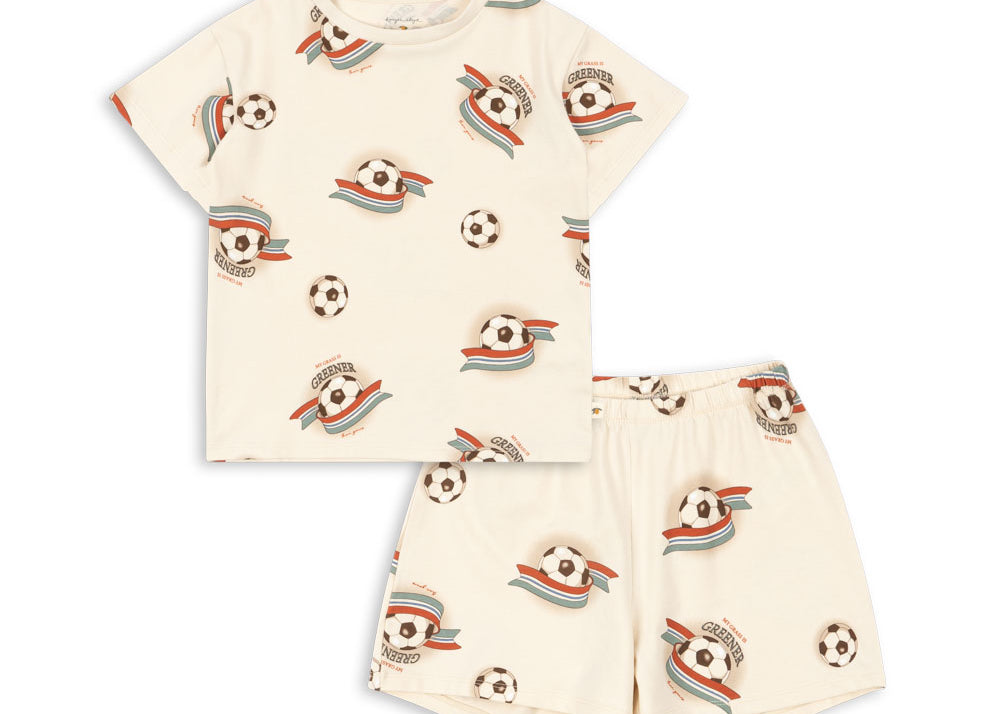 Konges Sløjd A/S Sets kick it