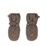 Konges Sløjd A/S Wanten walnut