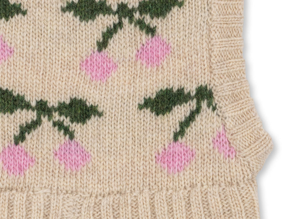 Konges Sløjd A/S Balaclava'S cherry