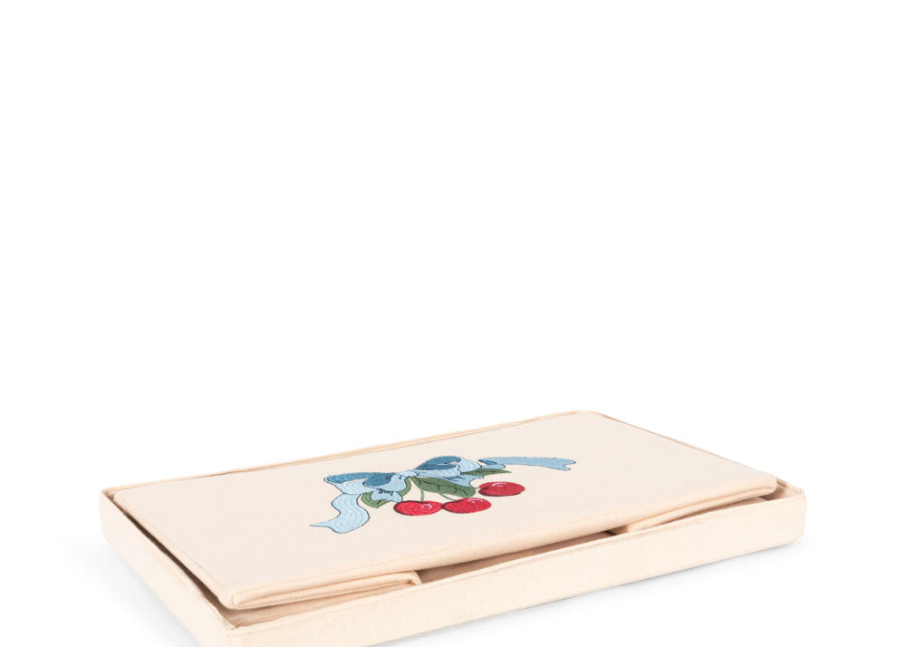 Konges Sløjd A/S Opslag cherry