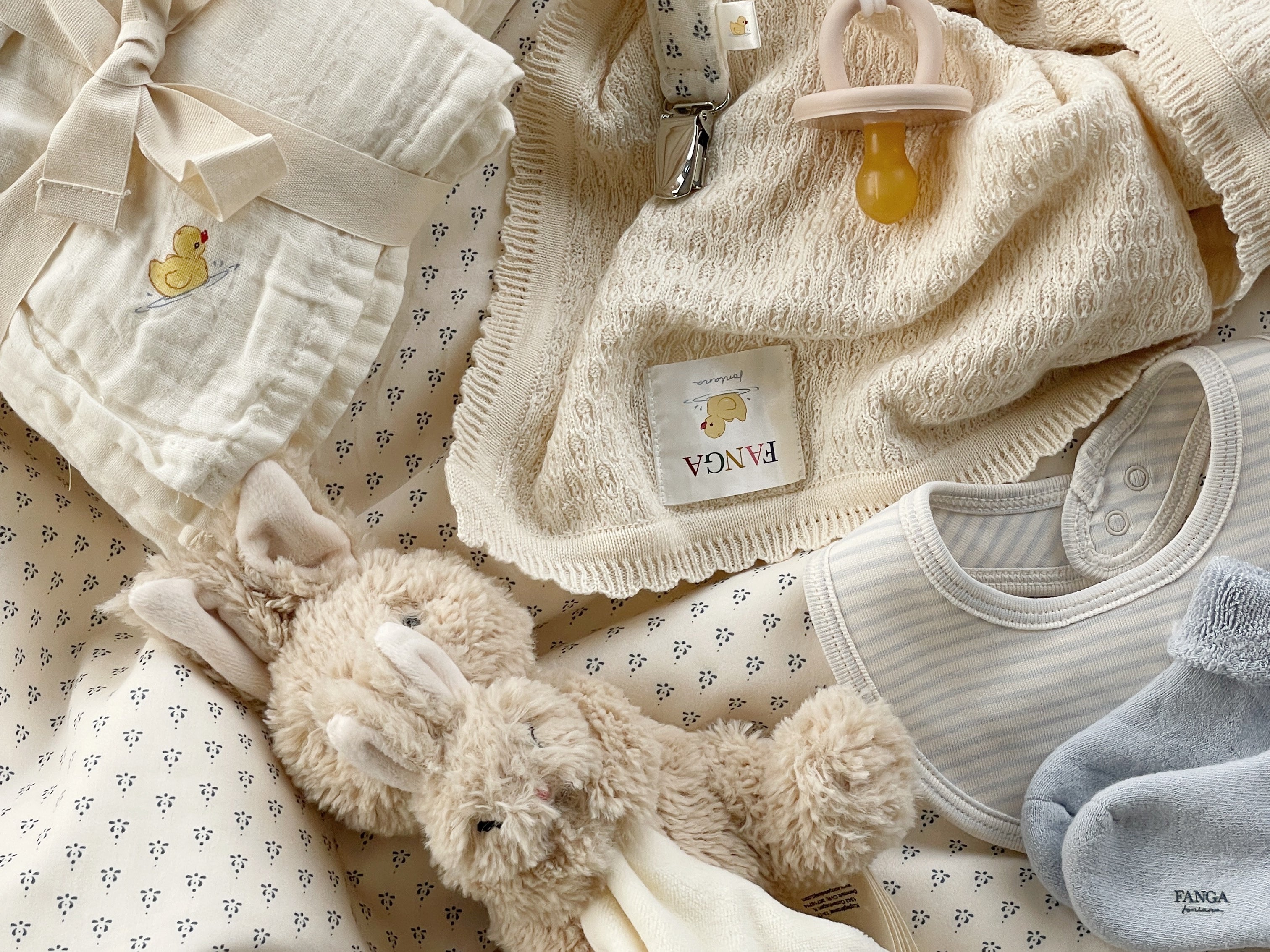 Konges Sløjd A/S BABY BEDDING antique white