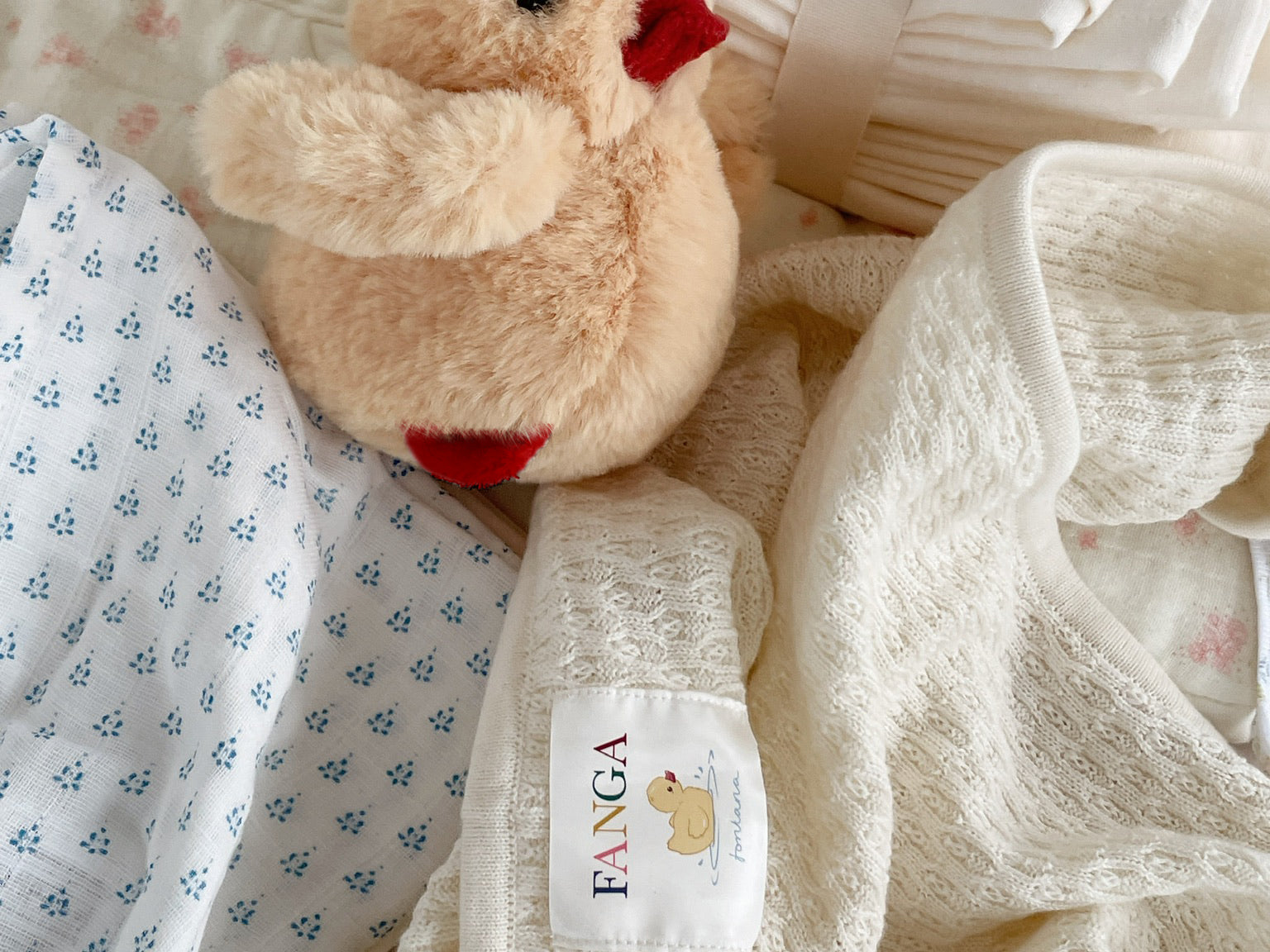 Konges Sløjd A/S Babybeddengoed antique white