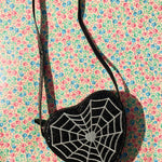 Konges Sløjd A/S Tassen En Portemonnees black spider web