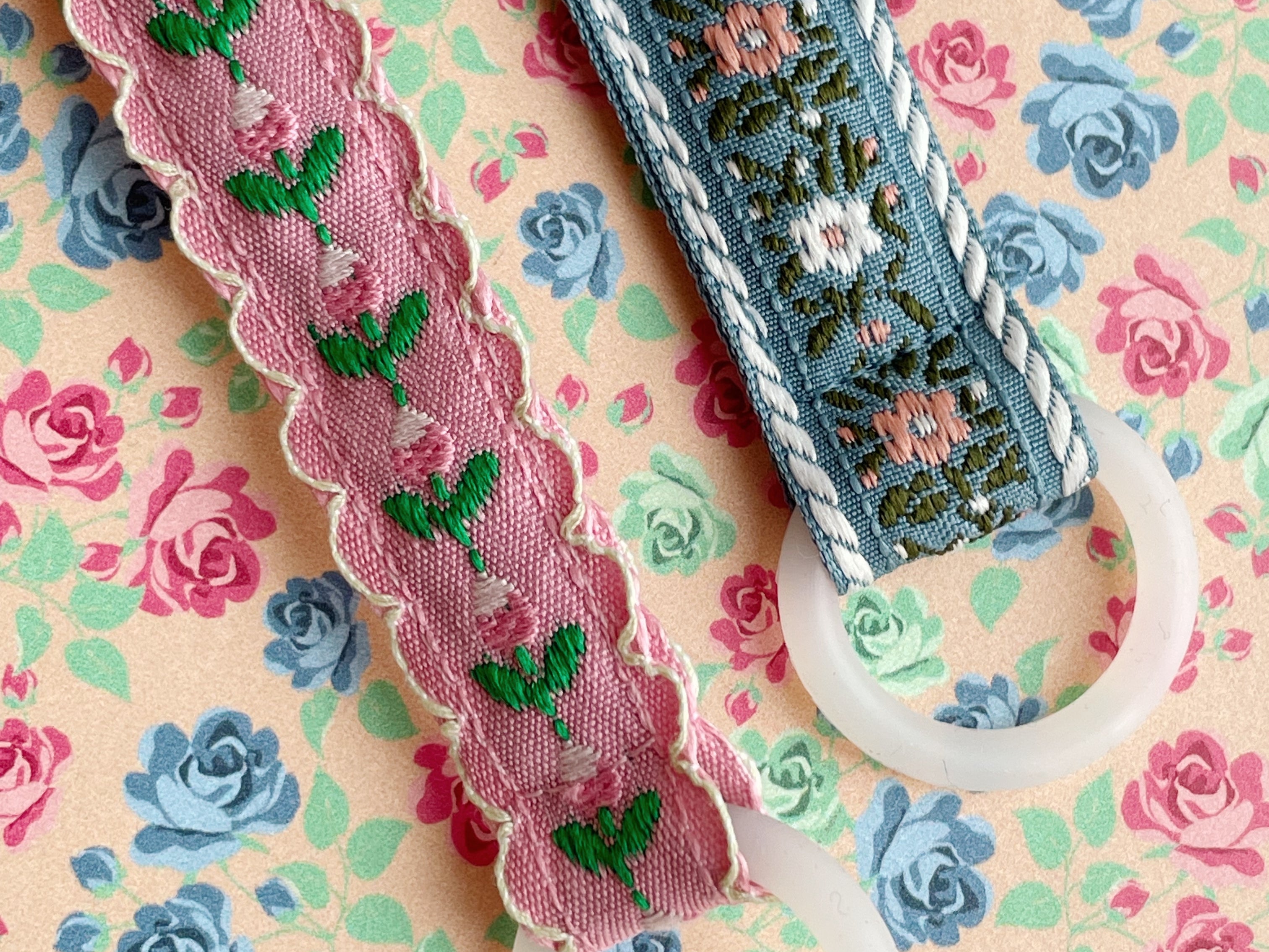 Konges Sløjd A/S Fopspenen vintage blue