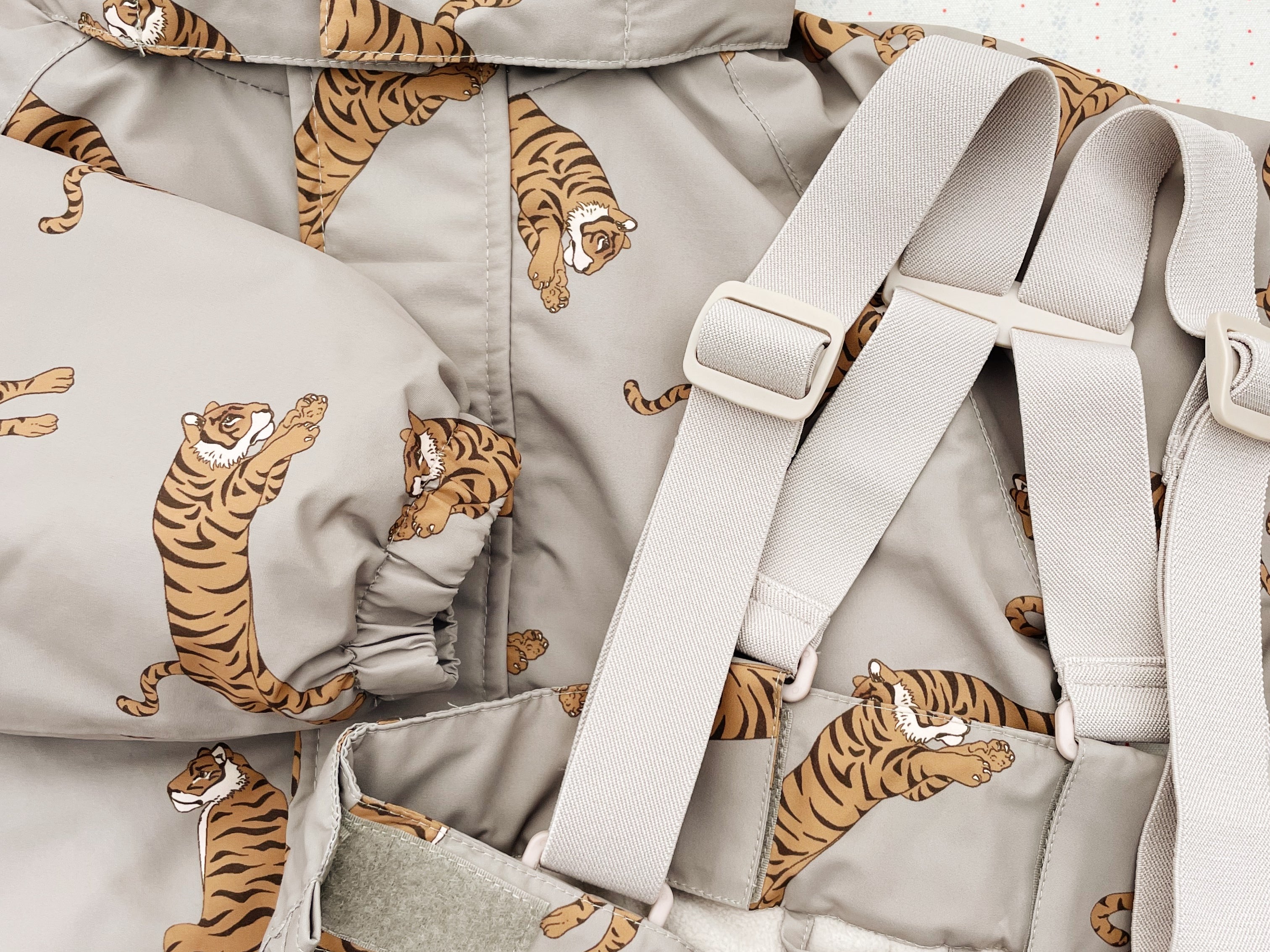 Konges Sløjd A/S Sneeuwkleding tiger oak