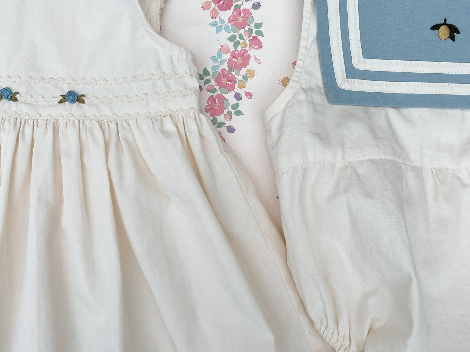 Konges Sløjd A/S WOVEN DRESSES eggnog