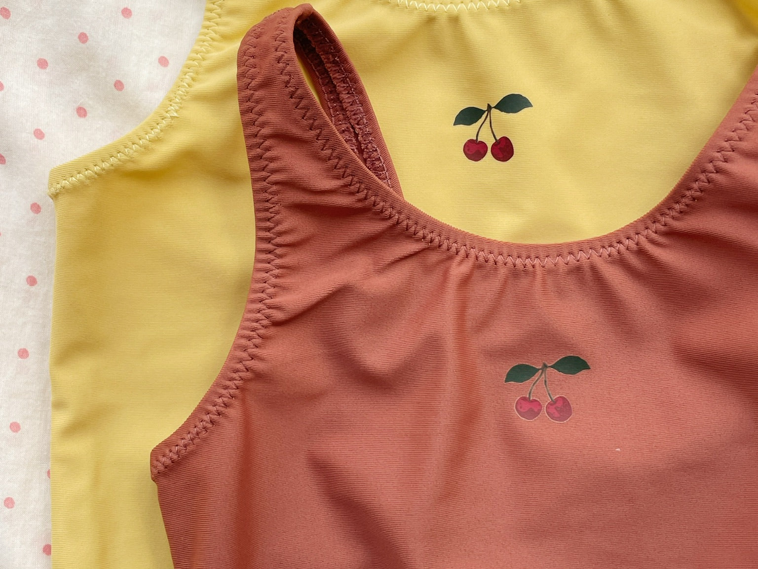 Konges Sløjd A/S SWIMSUITS pampas/mahogany