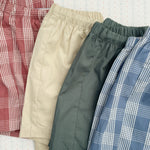 Konges Sløjd A/S WOVEN SHORTS & BLOOMERS flint check/cilantro