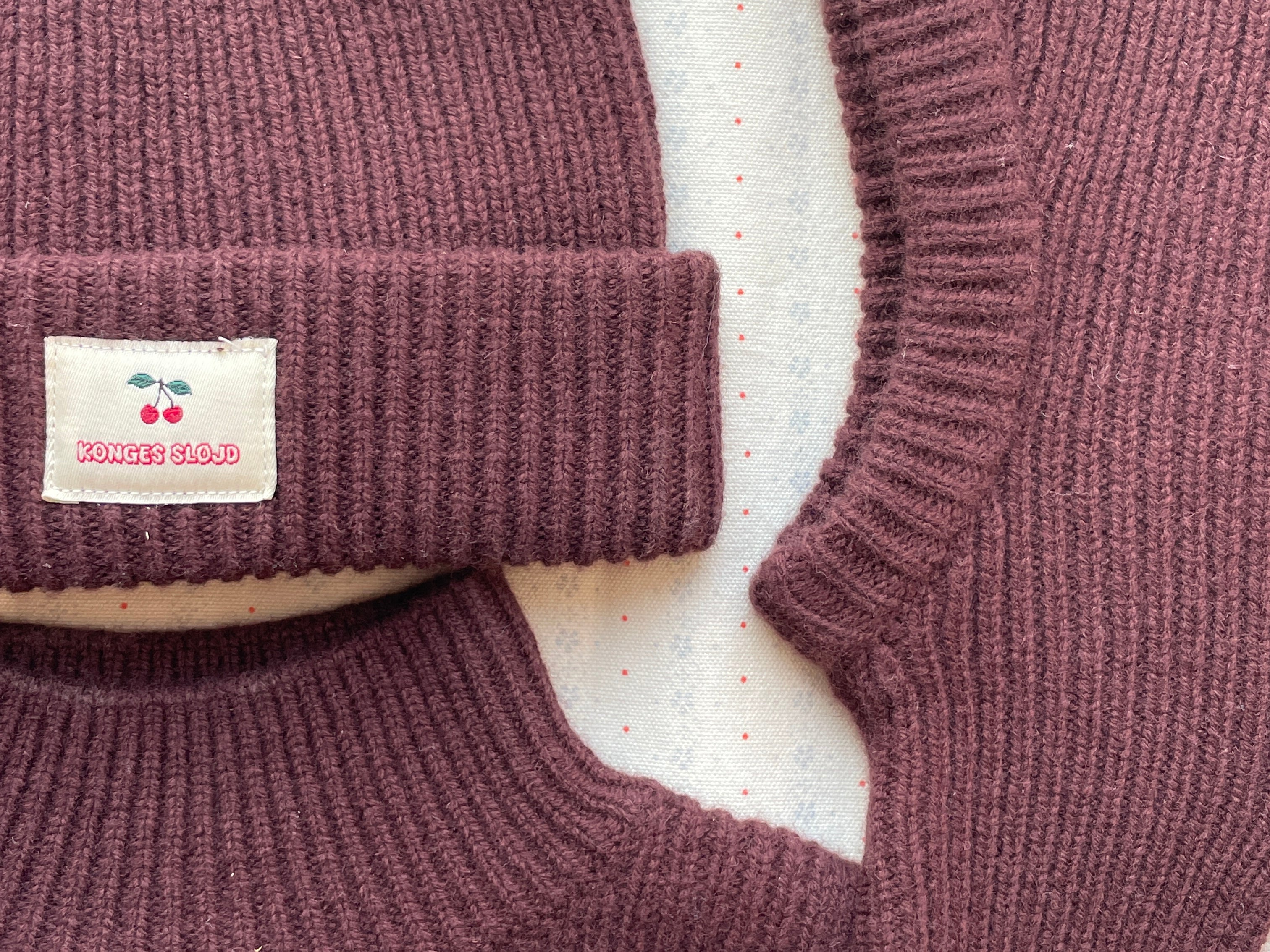 Konges Sløjd A/S BALACLAVAS decadent chocolate