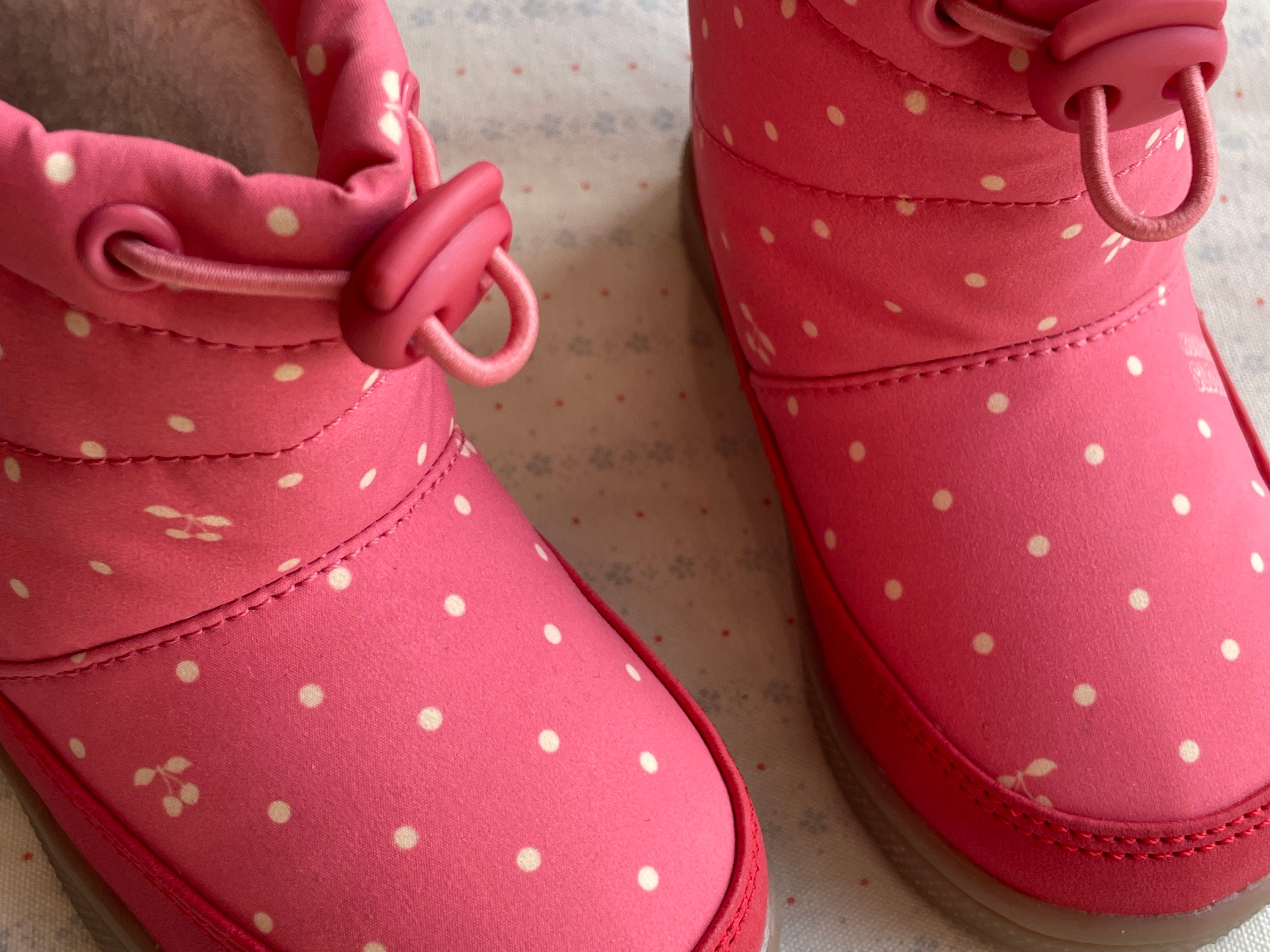Konges Sløjd A/S BOOTS cherry berry dot