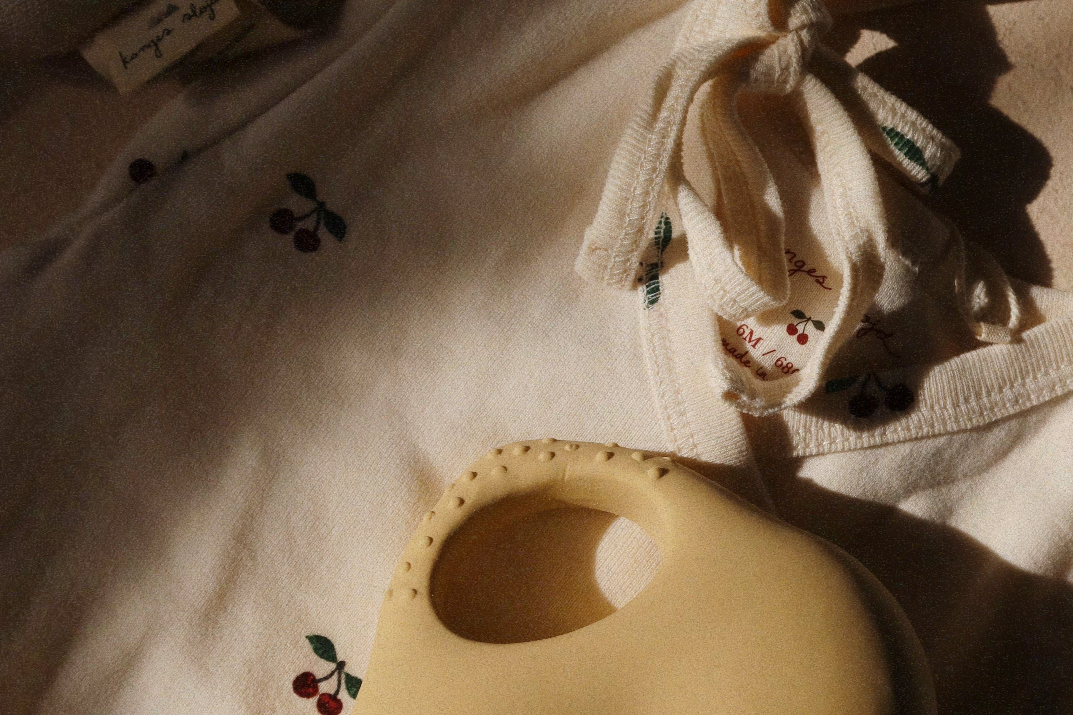 Konges Sløjd A/S Bijtringen creamy white