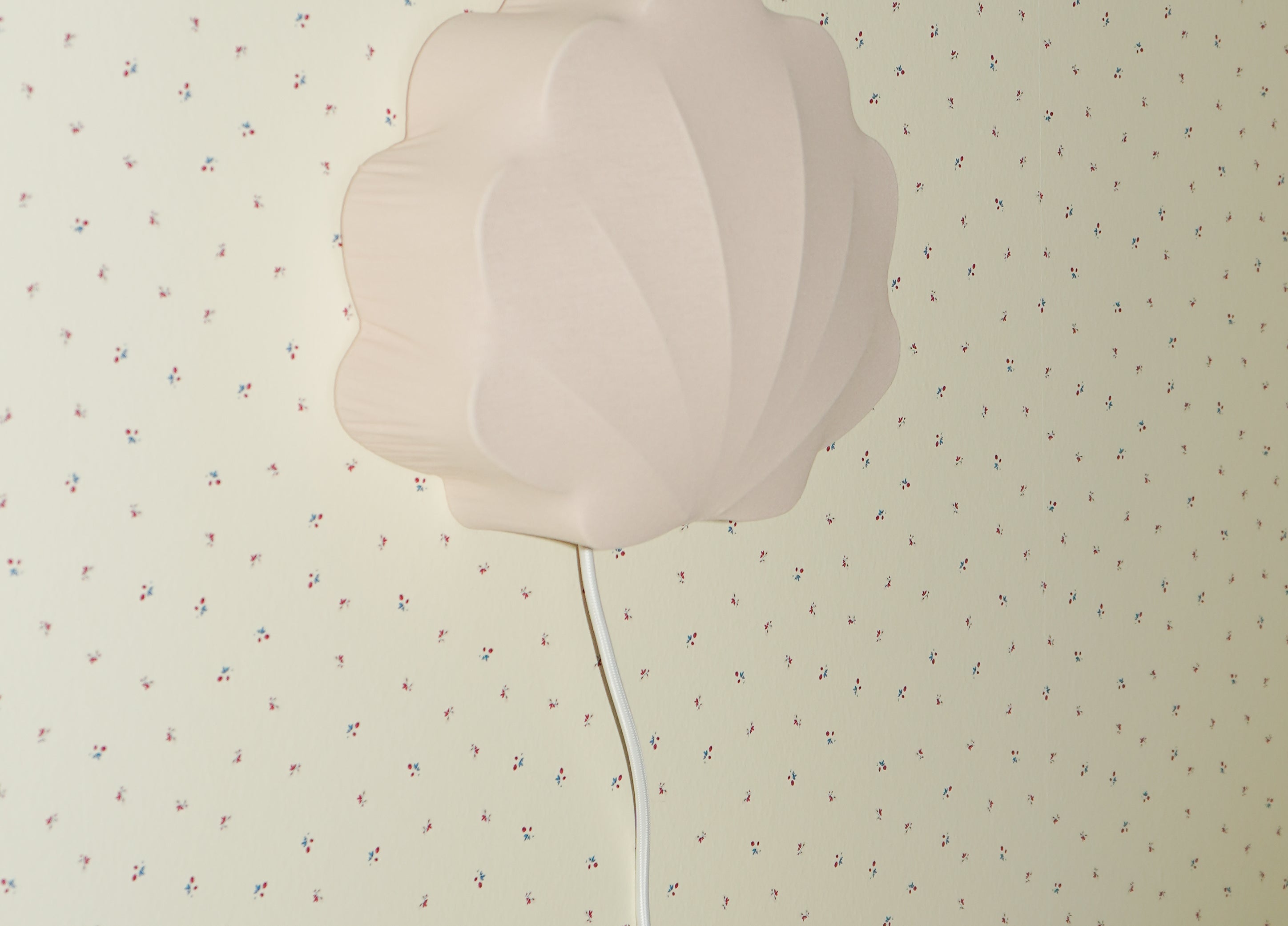 Konges Sløjd A/S DECORATIONS bloom red/blue