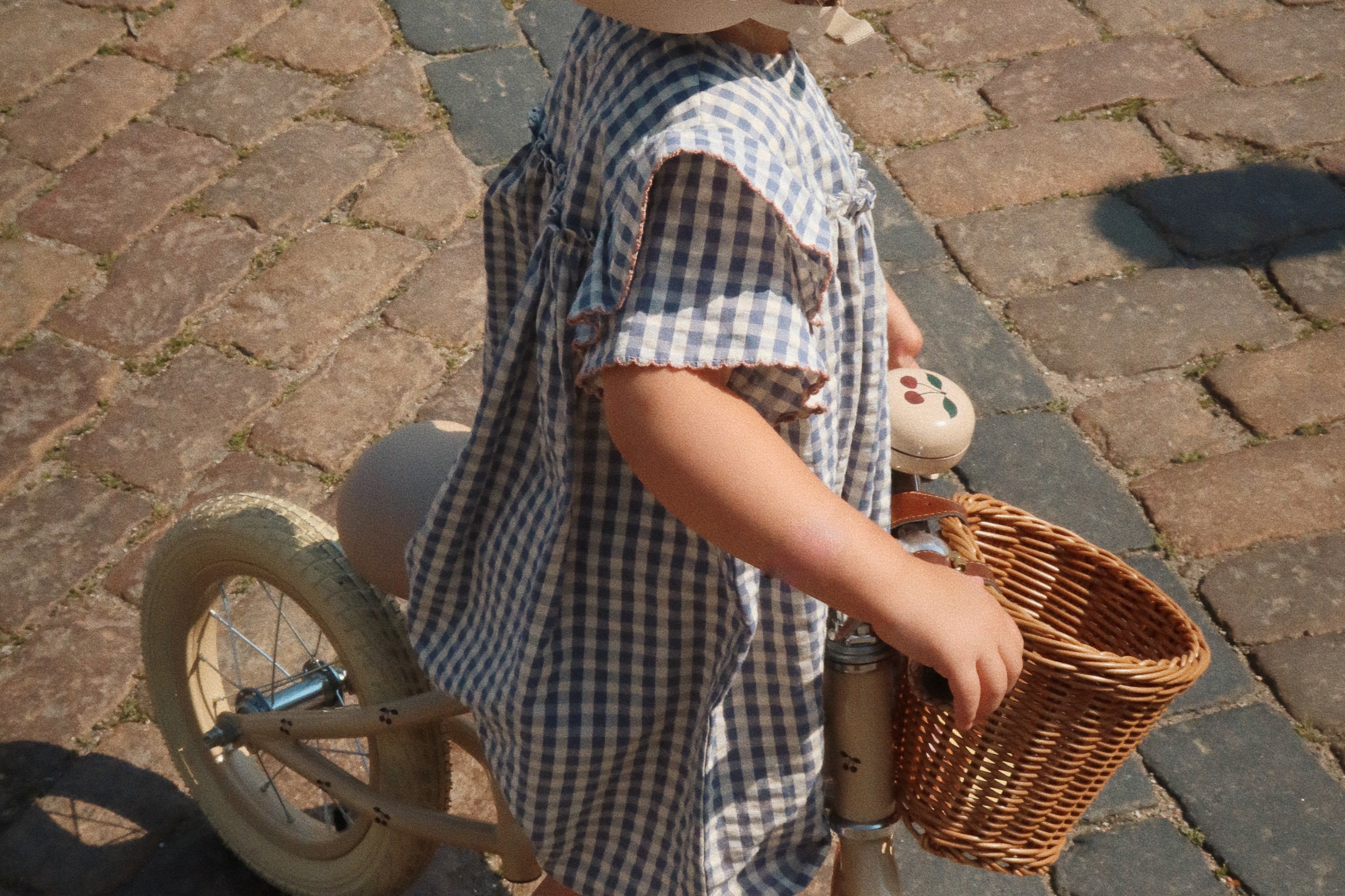 Konges Sløjd A/S OUTDOOR ACTIVITY PLAY cherry