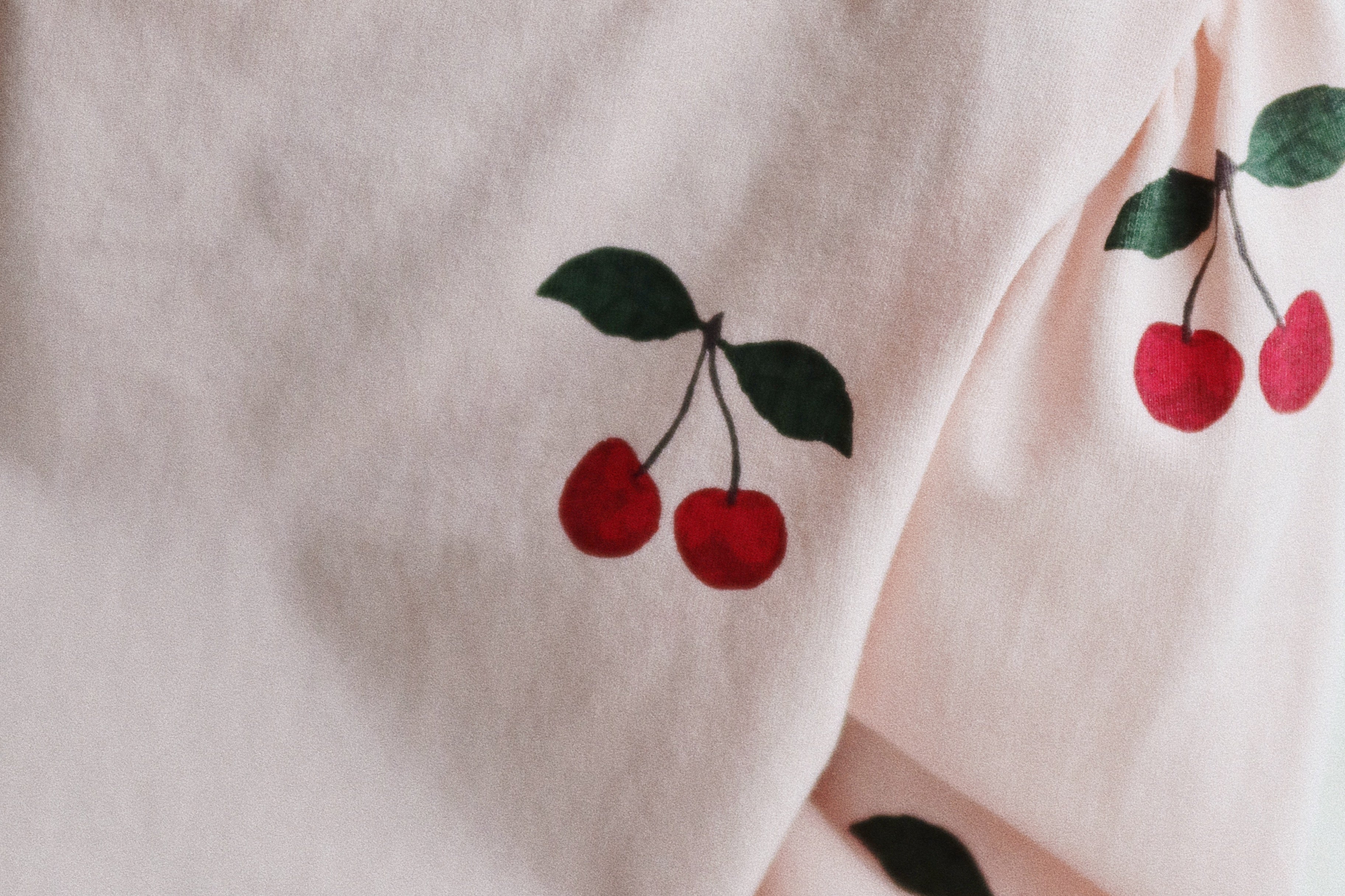 Konges Sløjd A/S Jersey Shirts ma grande cerise peony