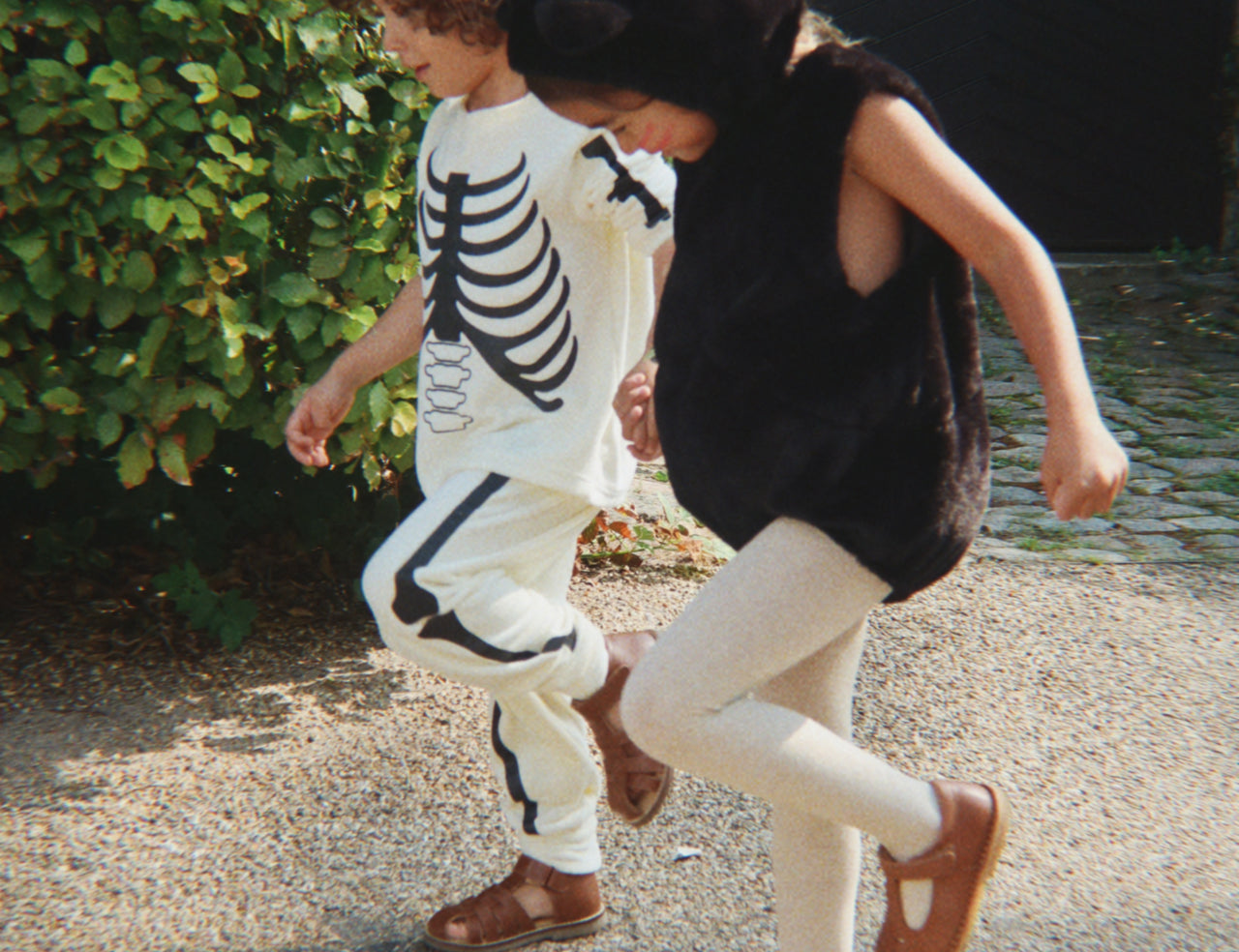 Konges Sløjd A/S COSTUMES black