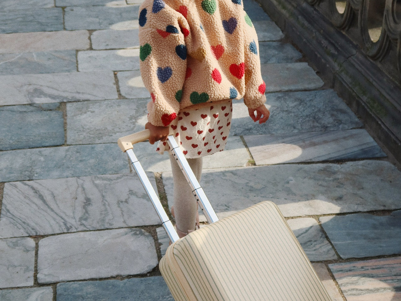 Konges Sløjd A/S TRAVEL SUITCASE tea stripe