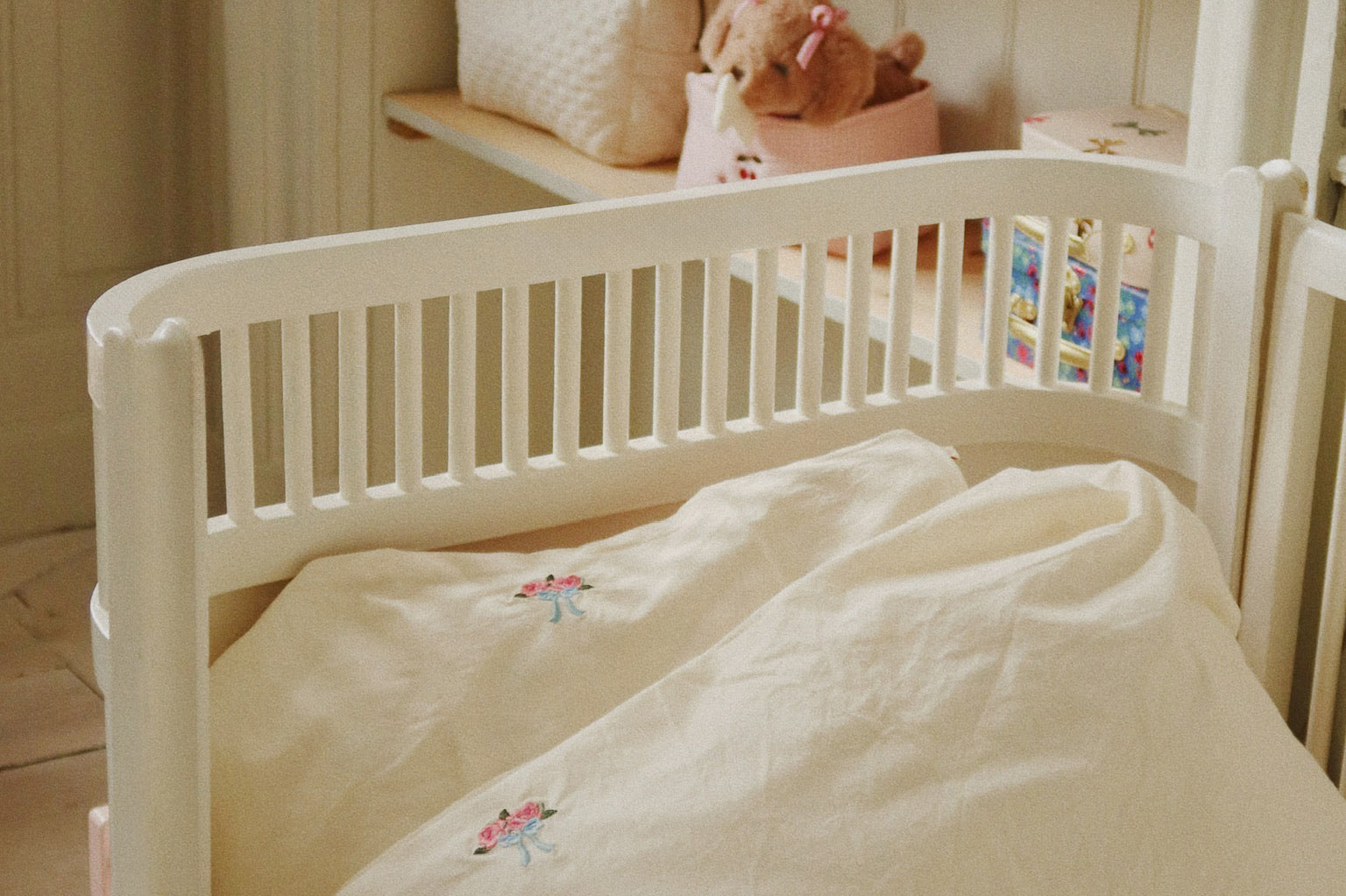Konges Sløjd A/S Juniorbeddengoed antique white