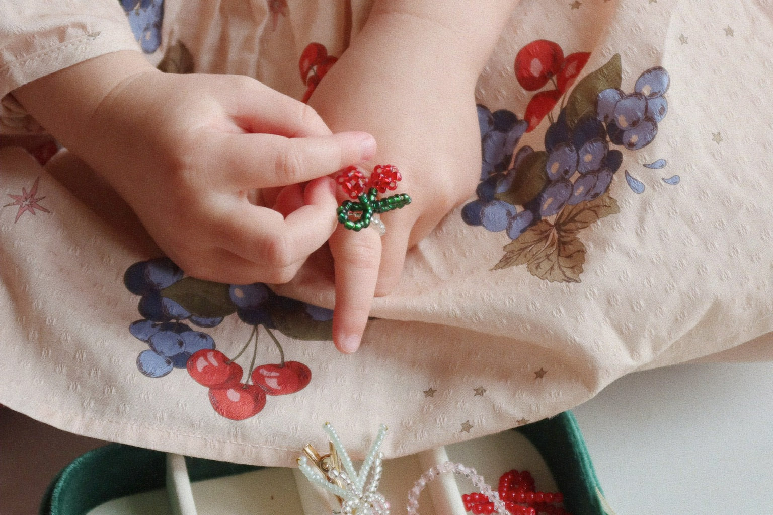 Konges Sløjd A/S Haaraccessoires green