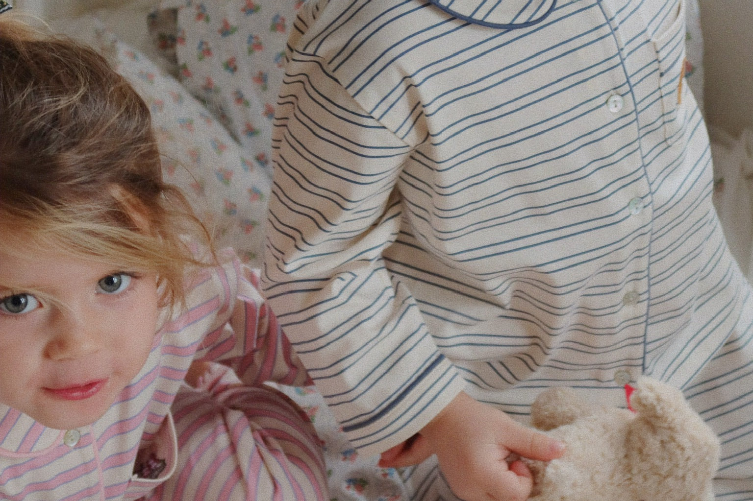 Konges Sløjd A/S Knuffeldieren beige dog