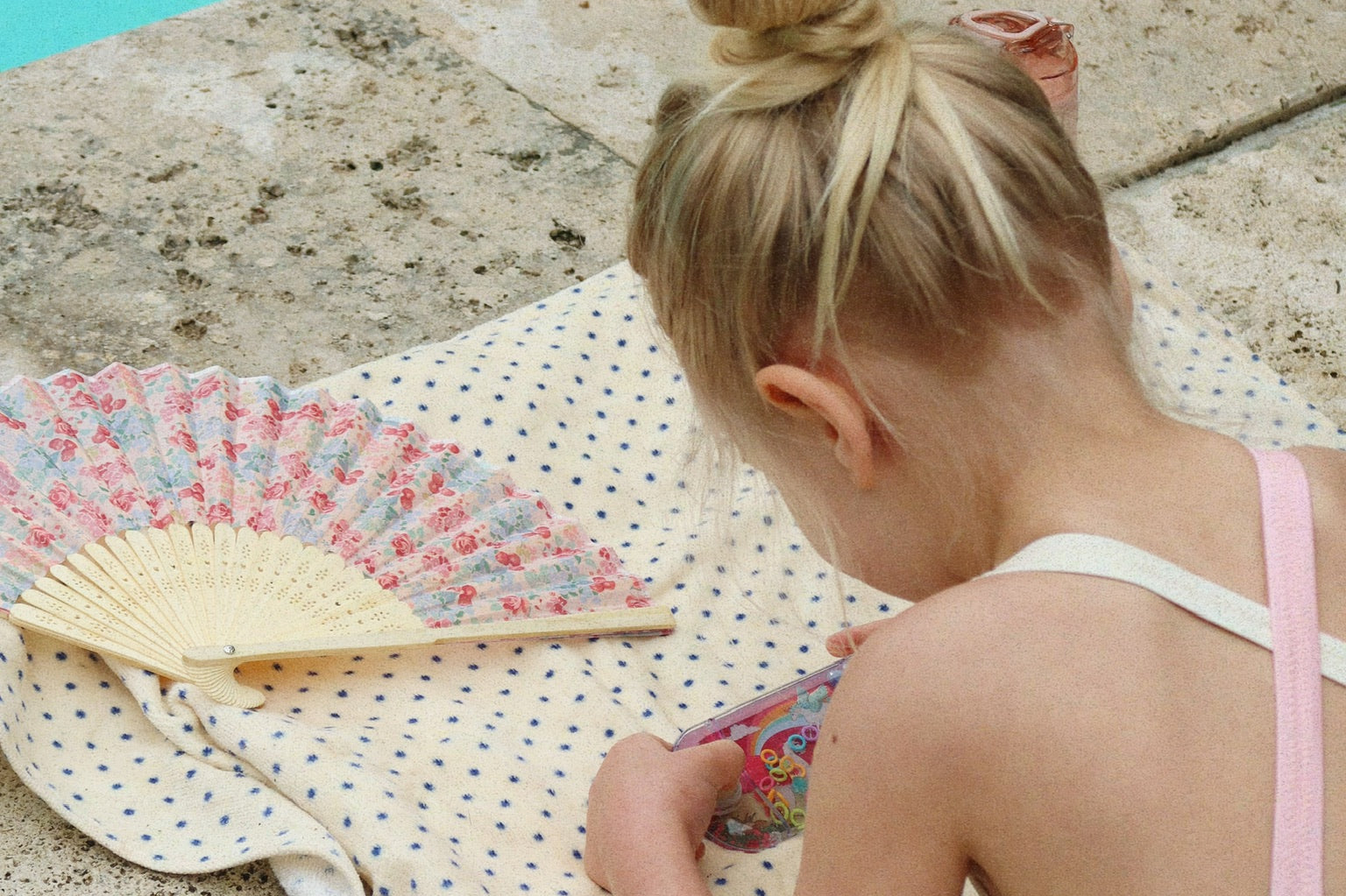 Konges Sløjd A/S TOWELS estate dot