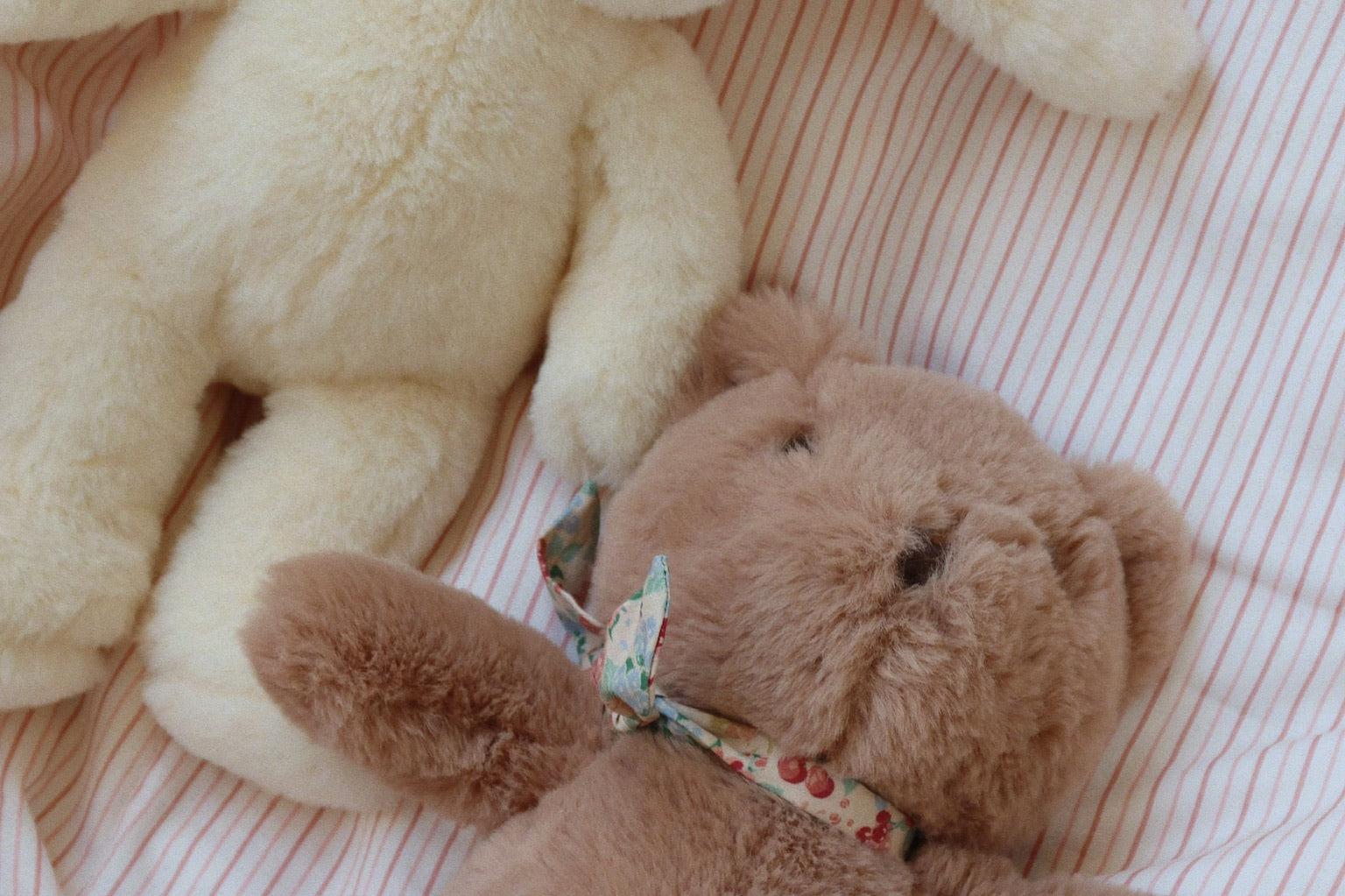 Konges Sløjd A/S Knuffeldieren off white