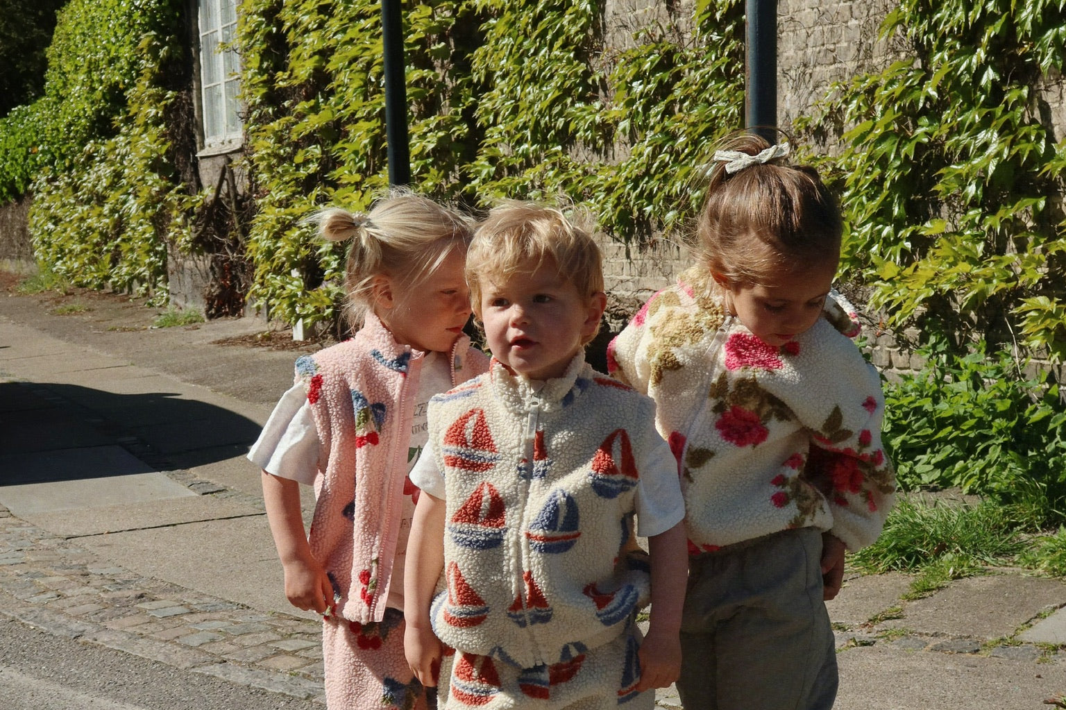 Konges Sløjd A/S JACKETS & COATS amarena rose