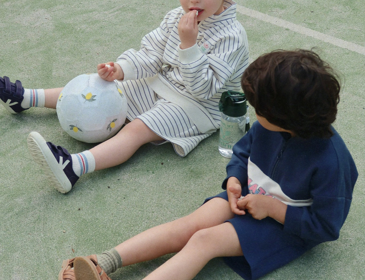 Konges Sløjd A/S JERSEY SHORTS & BLOOMERS flintstone stripe