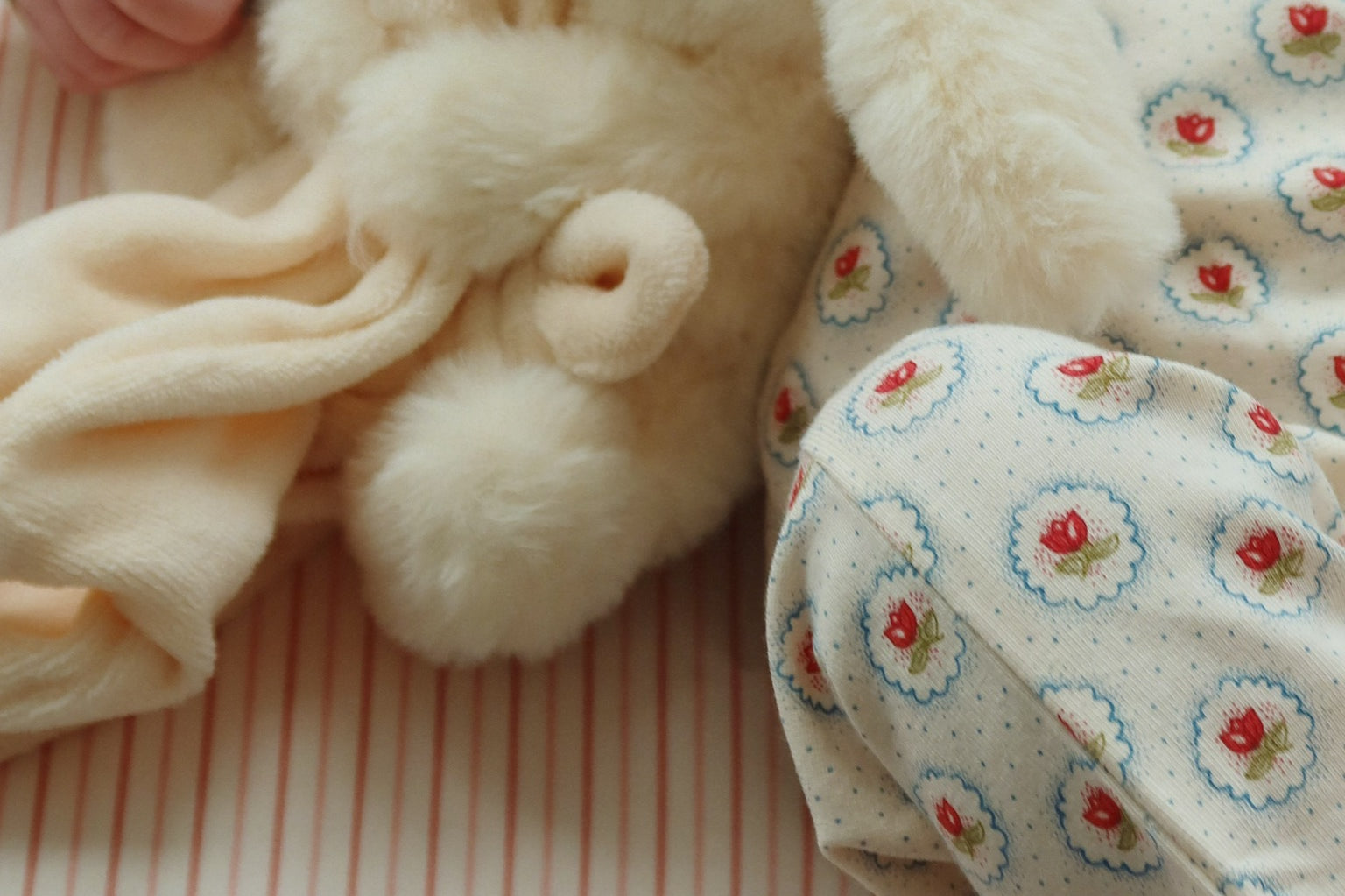 Konges Sløjd A/S Babybeddengoed stripie petite rose