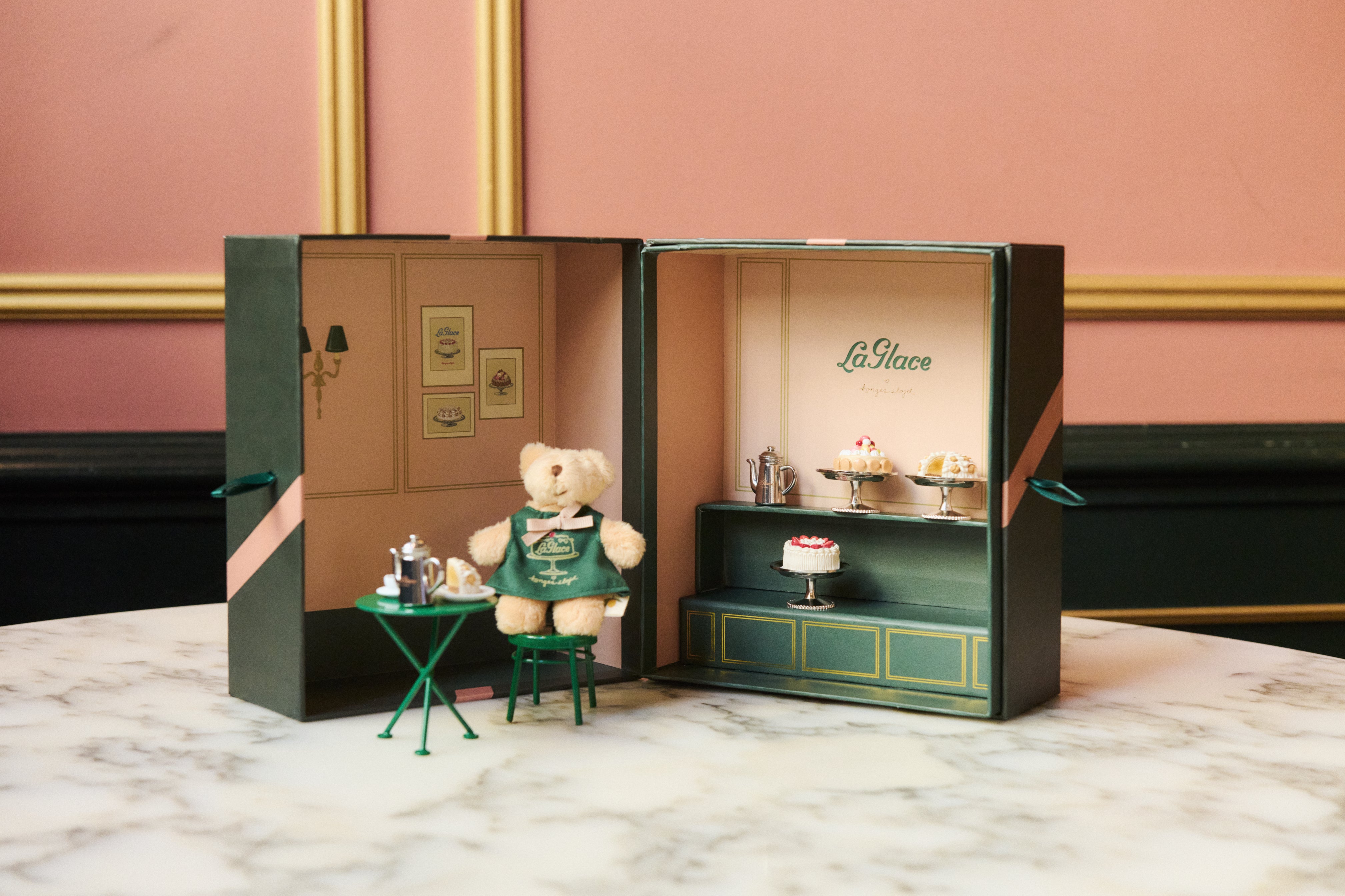 Konges Sløjd A/S Knuffeldieren green check