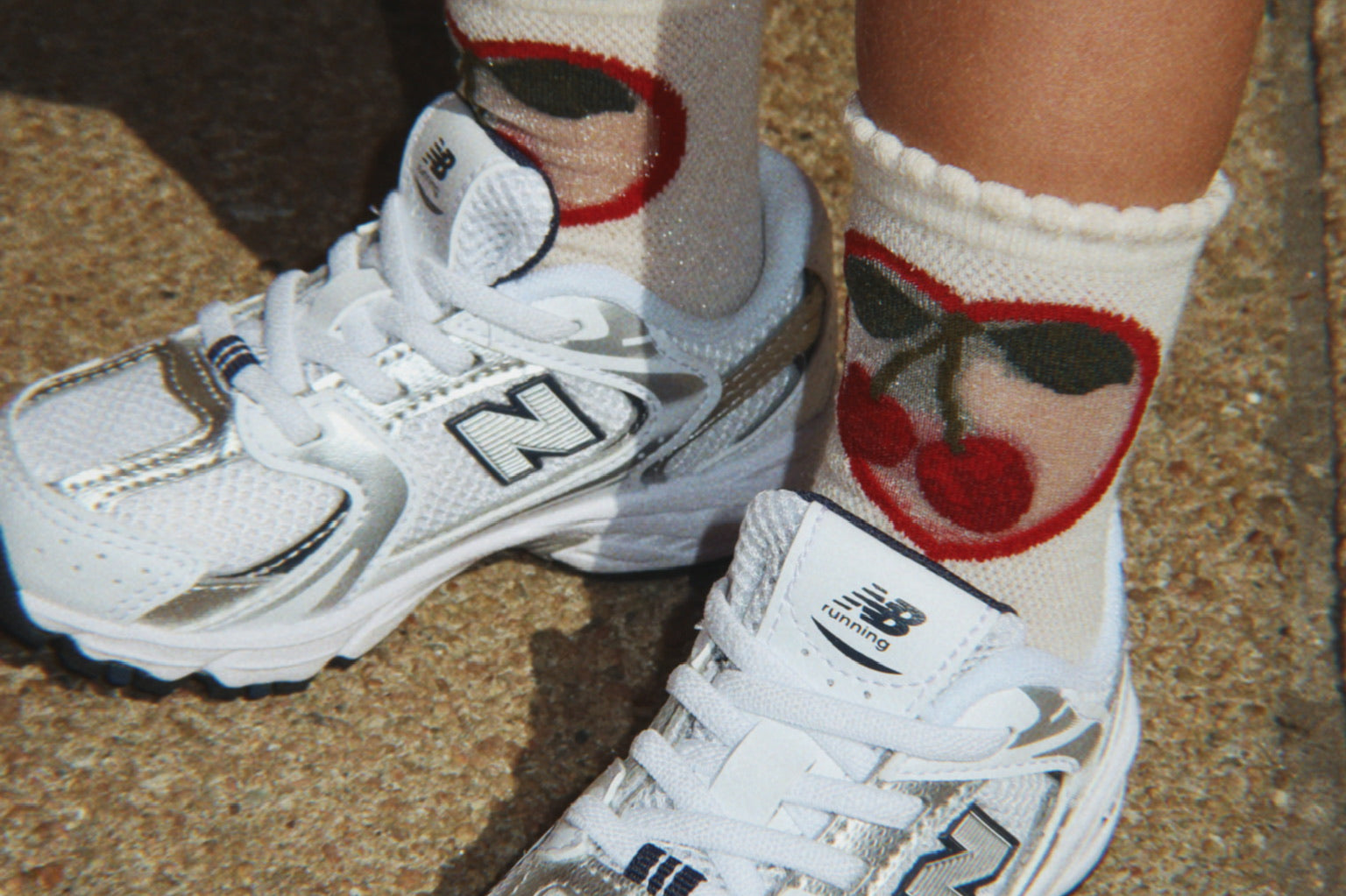 Konges Sløjd A/S SOCKS cherry/rose