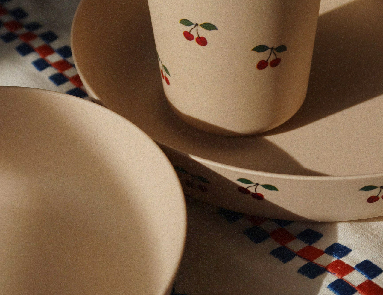 Konges Sløjd A/S TABLEWARE cherry