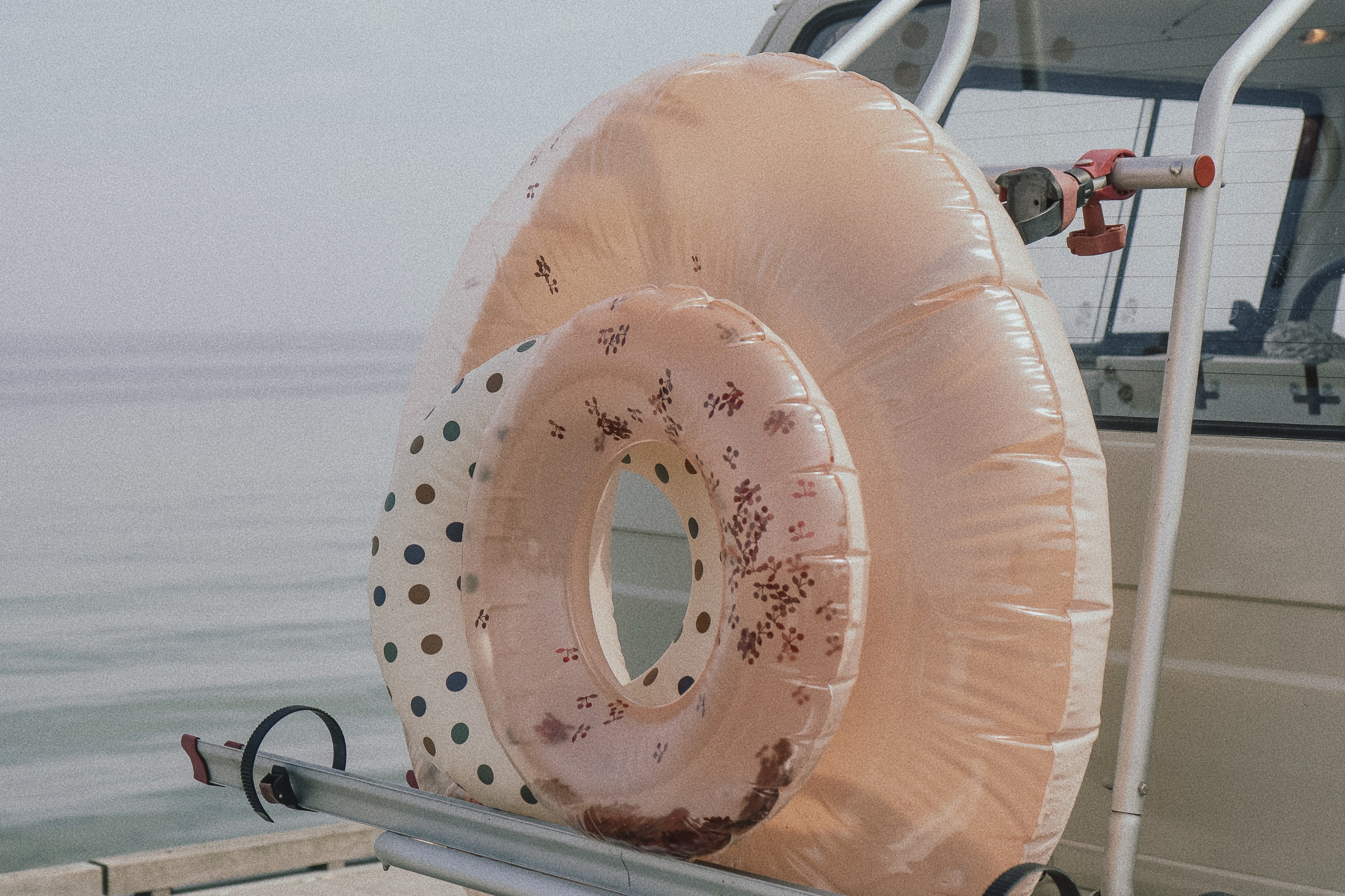 Konges Sløjd A/S Zwemringen blush transparent