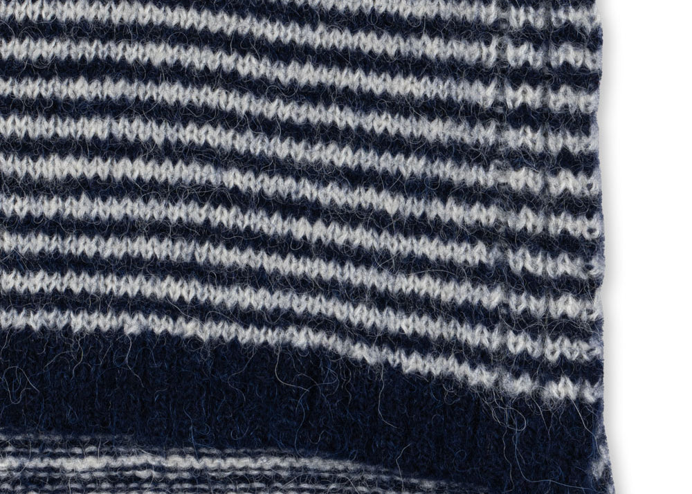 Konges Sløjd A/S Nekwarmer ensign blue/buttercream