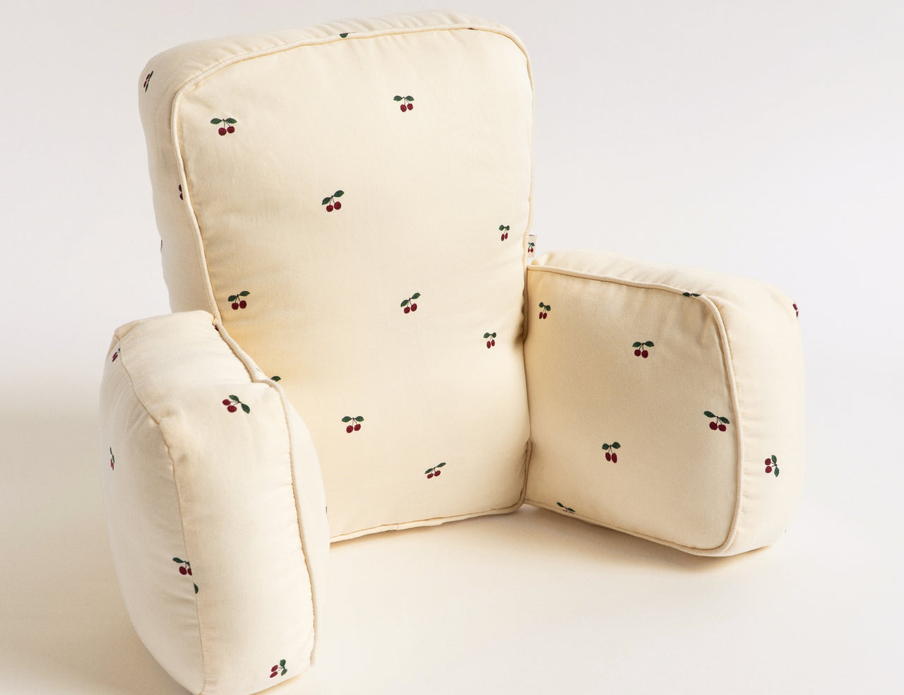 Konges Sløjd A/S NURSING PILLOW & COVERS cherry