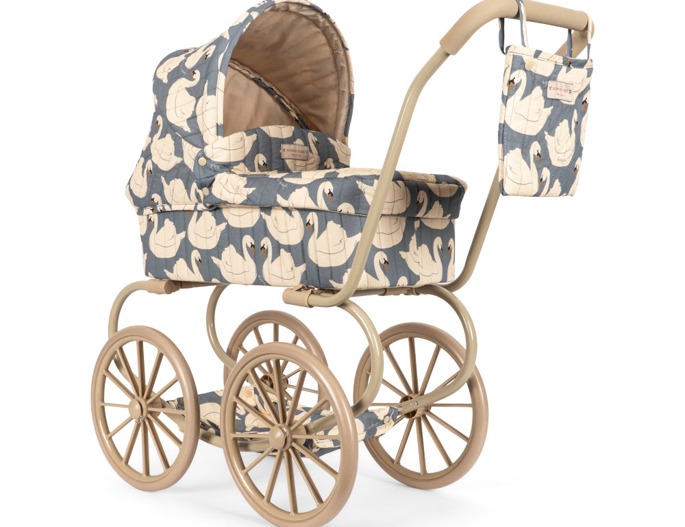 Konges Sløjd A/S DOLL ESSENTIALS swan