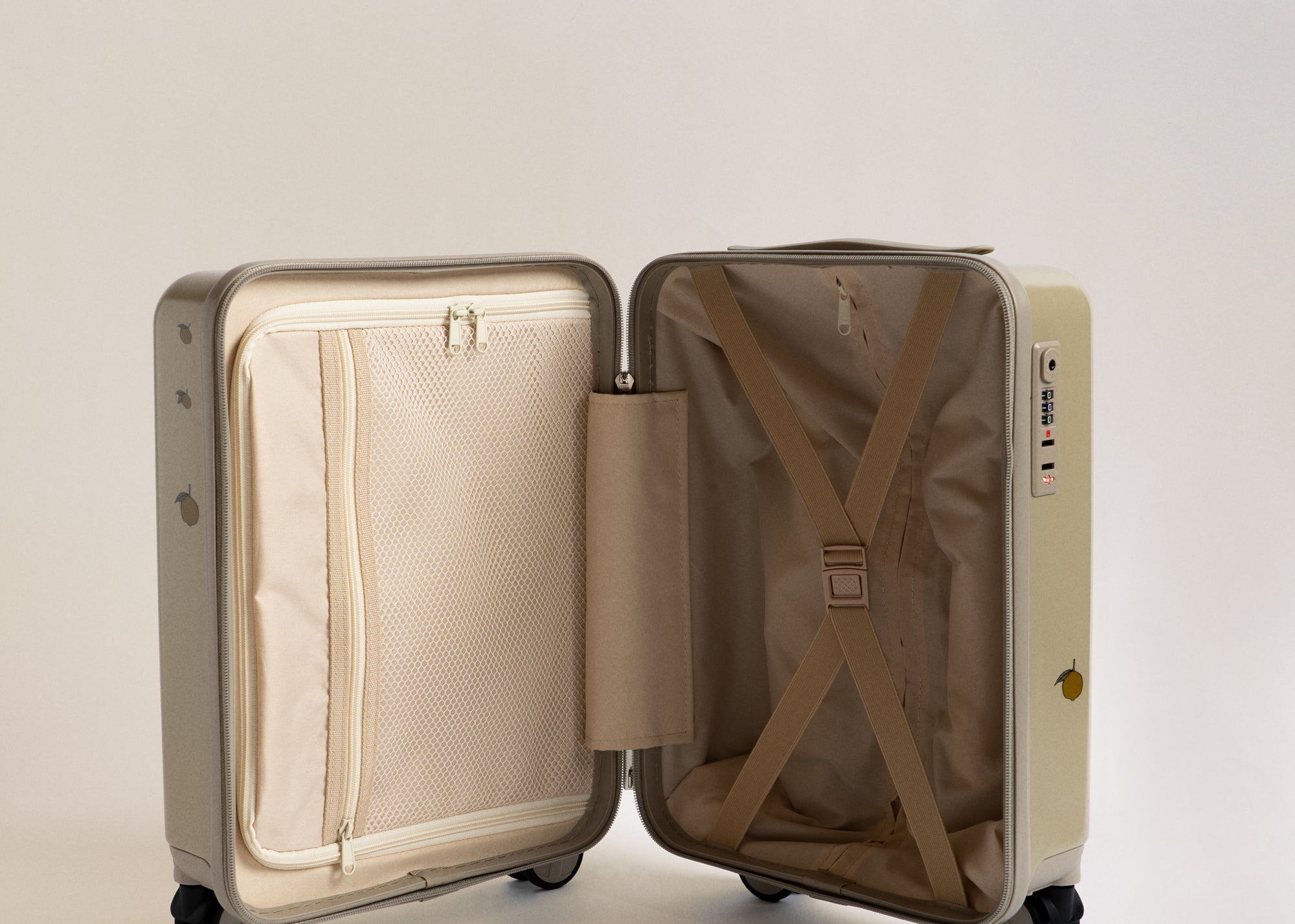 Konges Sløjd A/S TRAVEL SUITCASE lemon